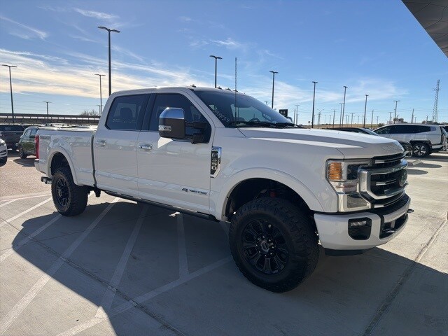 2022 Ford F-350 Platinum photo 3