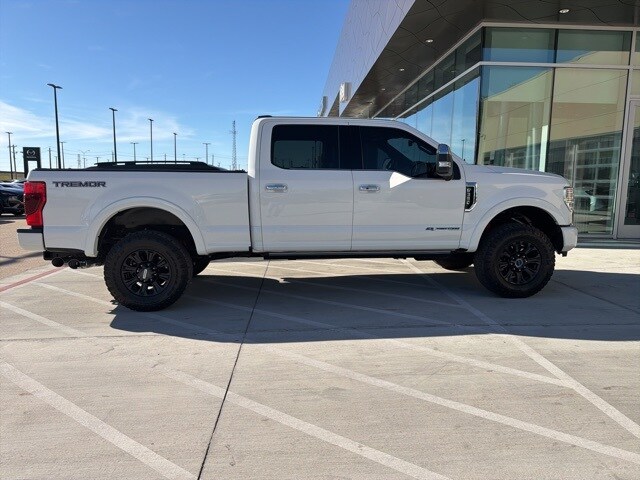 2022 Ford F-350 Platinum photo 4