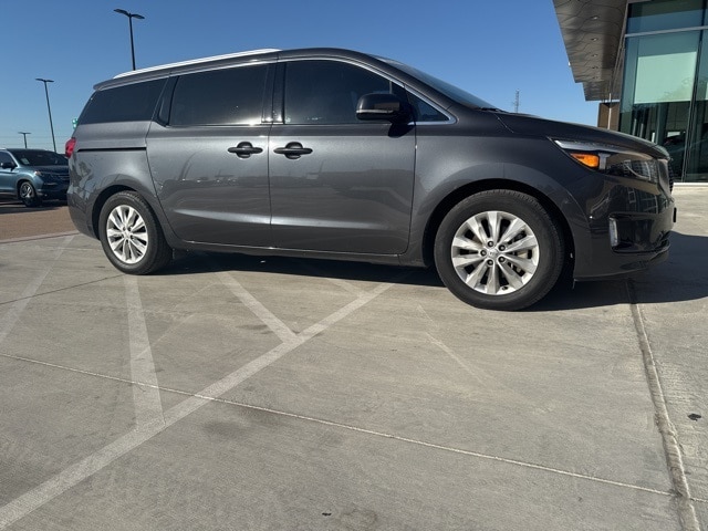 Used 2016 Kia Sedona EX with VIN KNDMC5C17G6153606 for sale in Arlington, TX