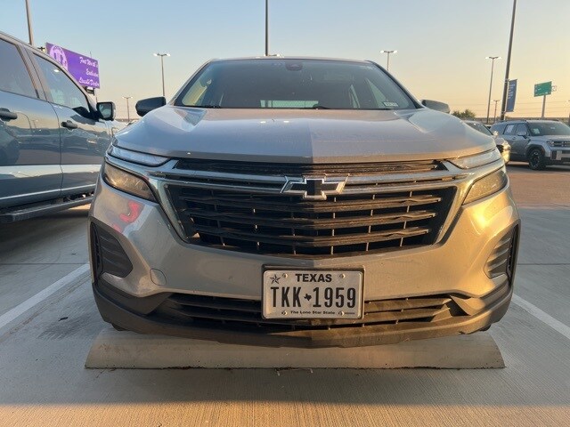 2024 Chevrolet Equinox LS photo 2