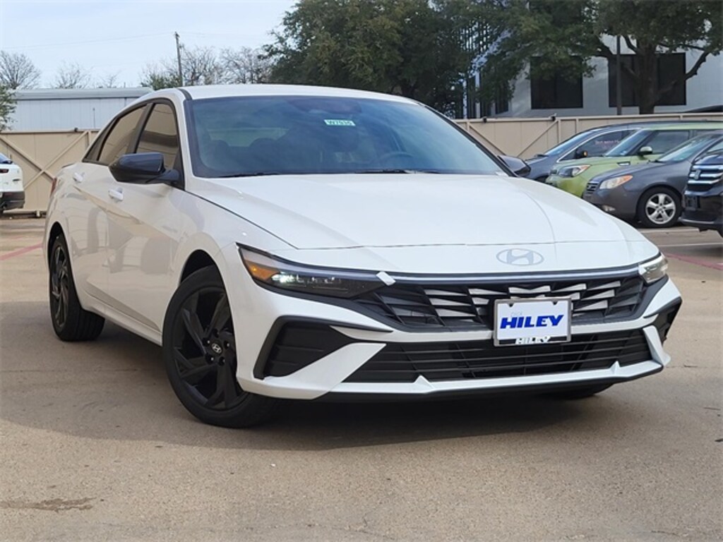 New 2026 Hyundai Elantra SEL Sport Sedan