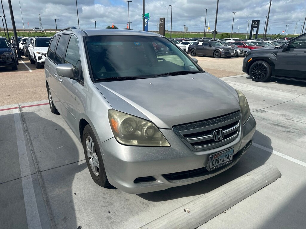 Used 2005 Honda Odyssey EX Van