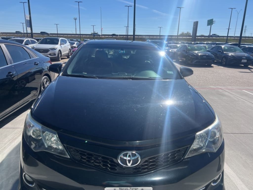 Used 2012 Toyota Camry Sedan