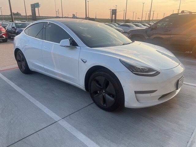 2018 Tesla Model 3 Long Range photo 3
