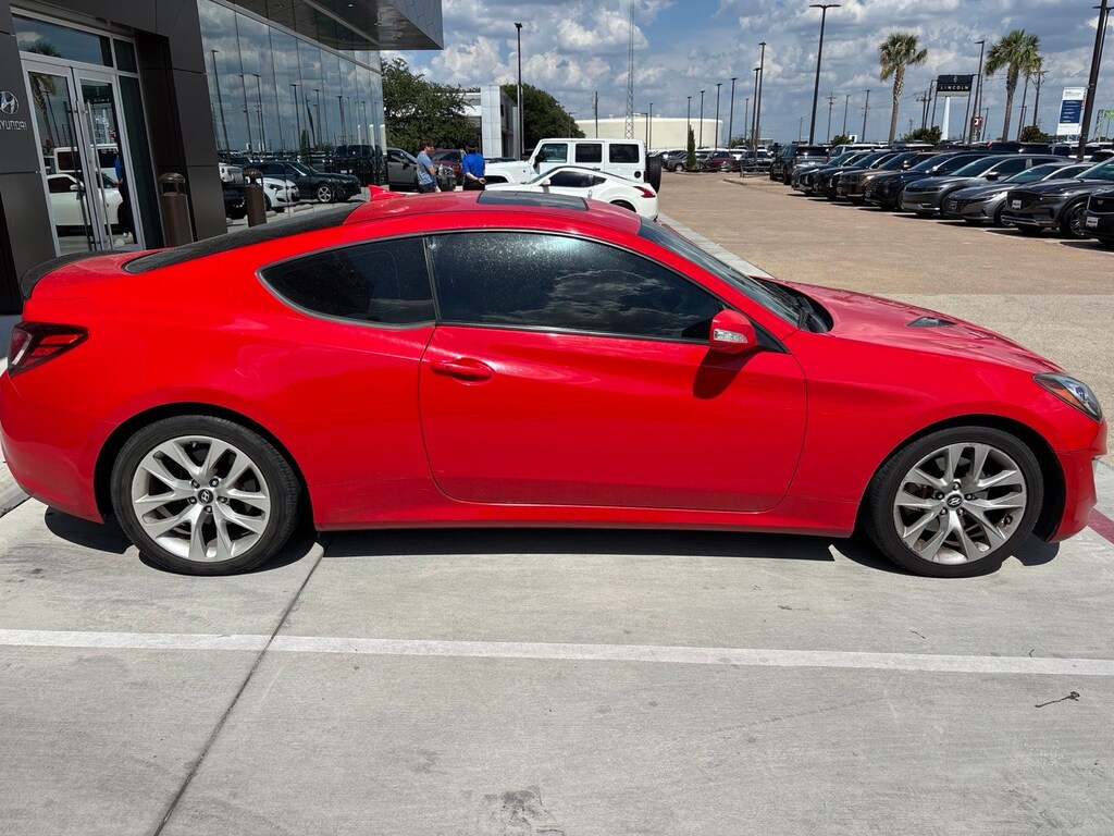 Used 2013 Hyundai Genesis Coupe 3.8 Grand Touring w/Tan Leather Coupe