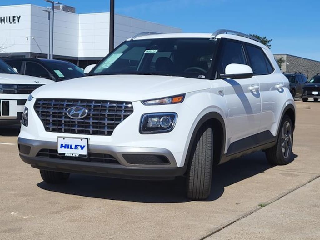 New 2026 Hyundai Venue SEL SUV