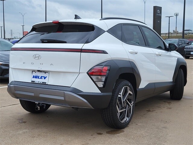 2026 Hyundai Kona SEL photo 4