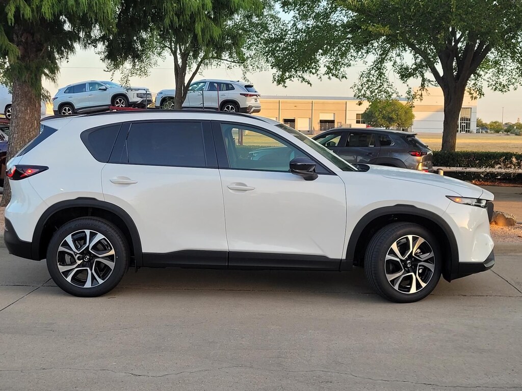 New 2026 Mazda CX-5 2.5 S Preferred SUV