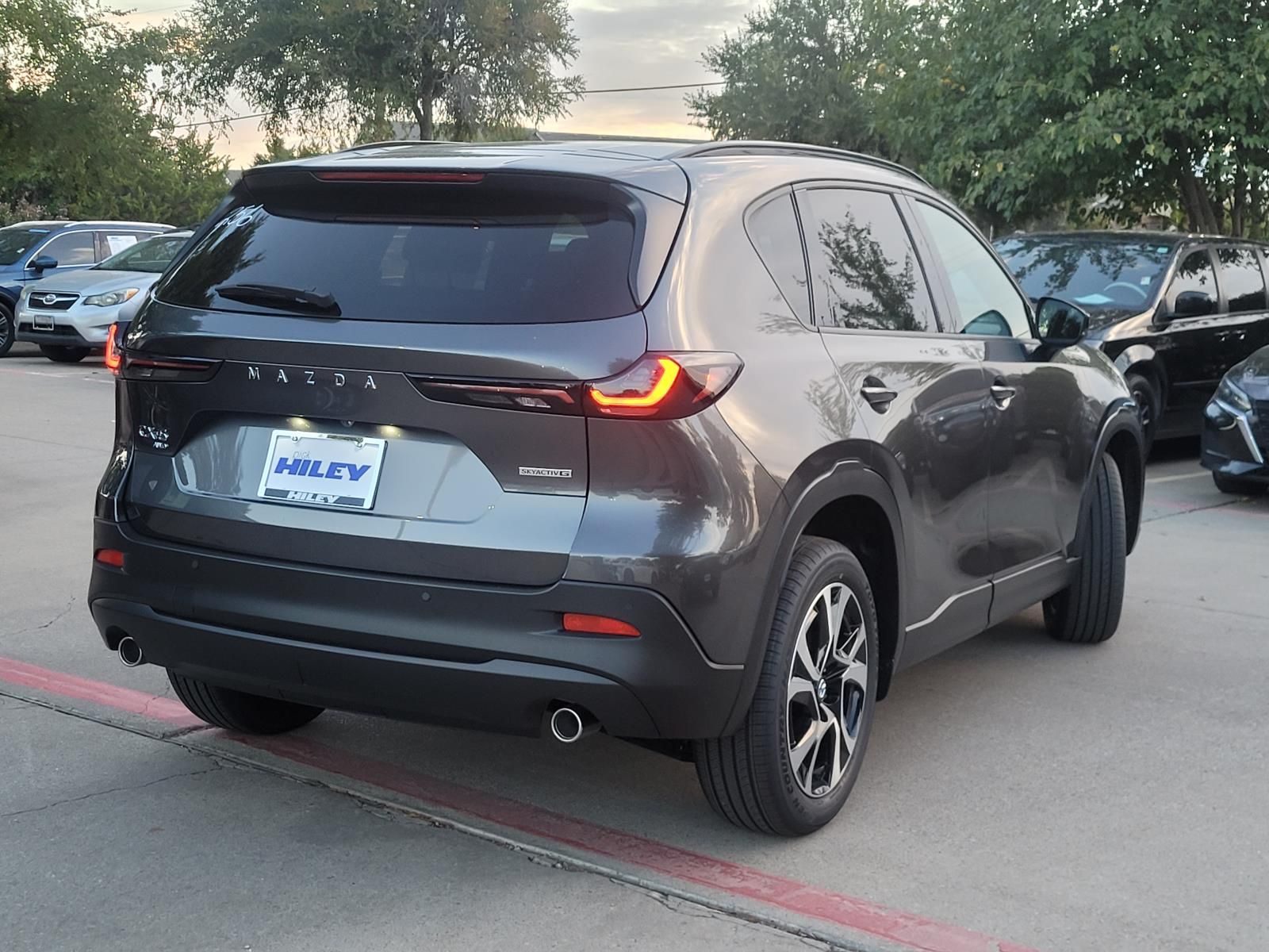 New 2026 Mazda CX-5 2.5 S Preferred SUV