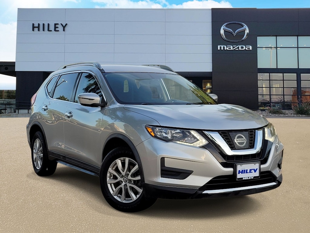 Used 2017 Nissan Rogue SV SUV