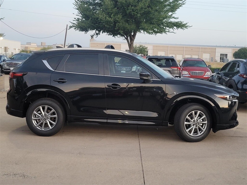 2025 Mazda CX-5 2.5 S Preferred photo 2