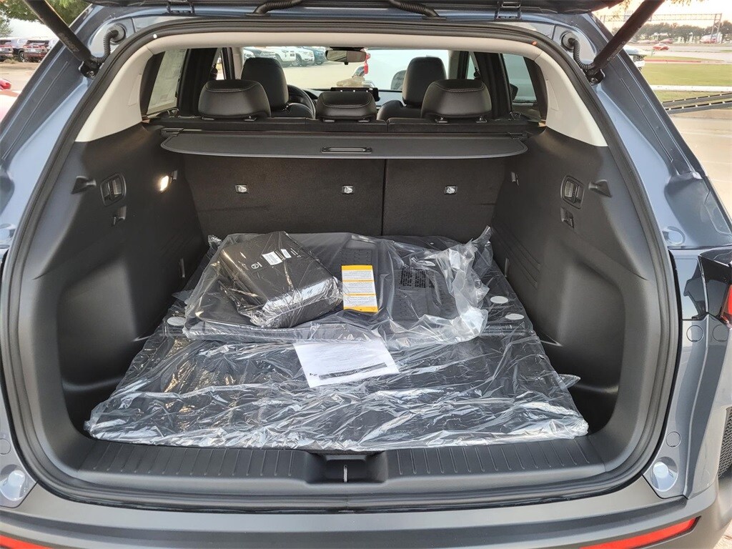 2025 Mazda CX-50 2.5 S Premium photo 3