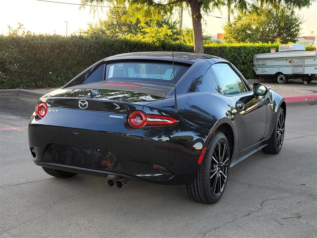 2025 Mazda MX-5 Miata Miata RF Grand Touring photo 3
