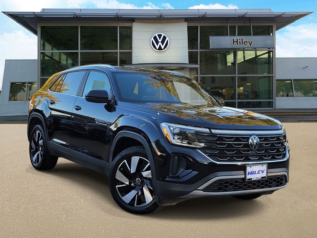 Used 2024 Volkswagen Atlas Cross Sport 2.0T SE w/Technology SUV