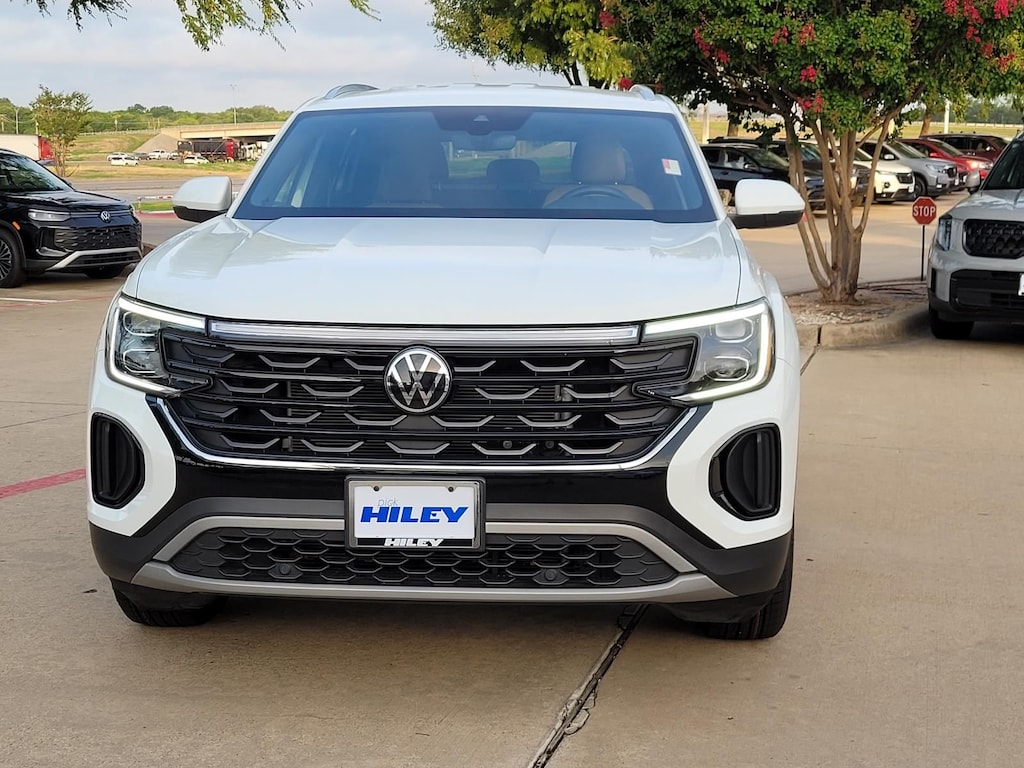 Certified 2024 Volkswagen Atlas Cross Sport 2.0T SE SUV