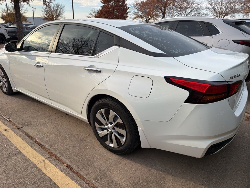 Used 2019 Nissan Altima 2.5 S Sedan