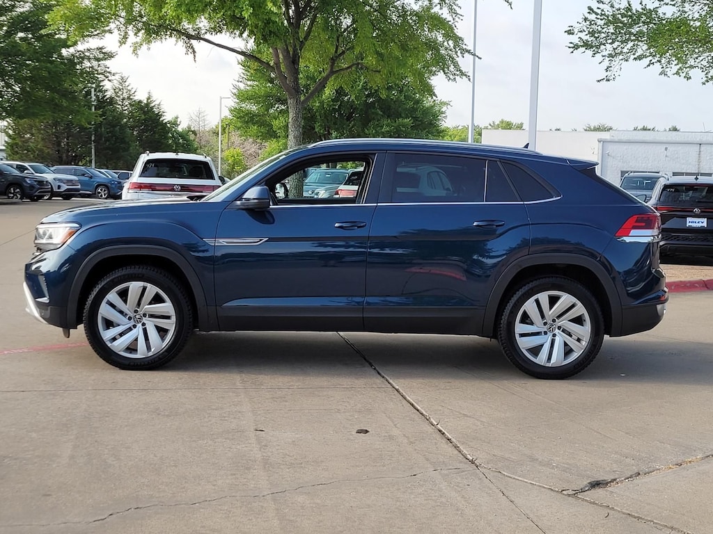Used 2022 Volkswagen Atlas Cross Sport 3.6L V6 SE w/Technology SUV