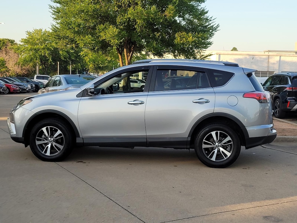 Used 2017 Toyota RAV4 XLE SUV