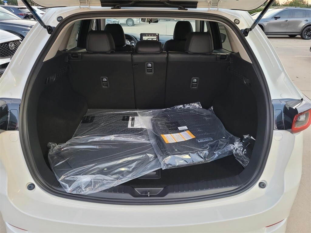 2025 Mazda CX-5 2.5 Select photo 4