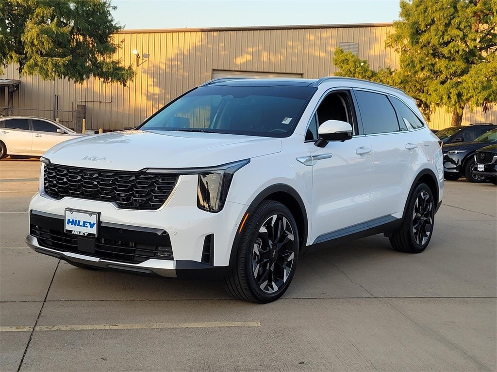 2024 Kia Sorento SX photo 3
