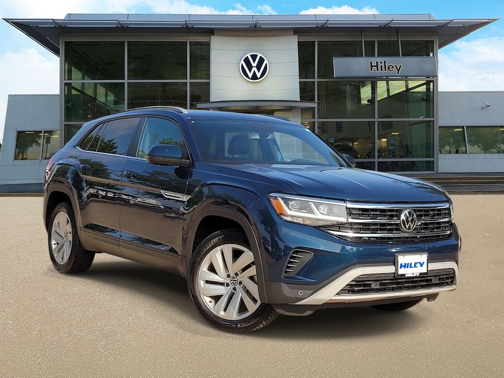 Used 2022 Volkswagen Atlas Cross Sport 3.6L V6 SE w/Technology SUV