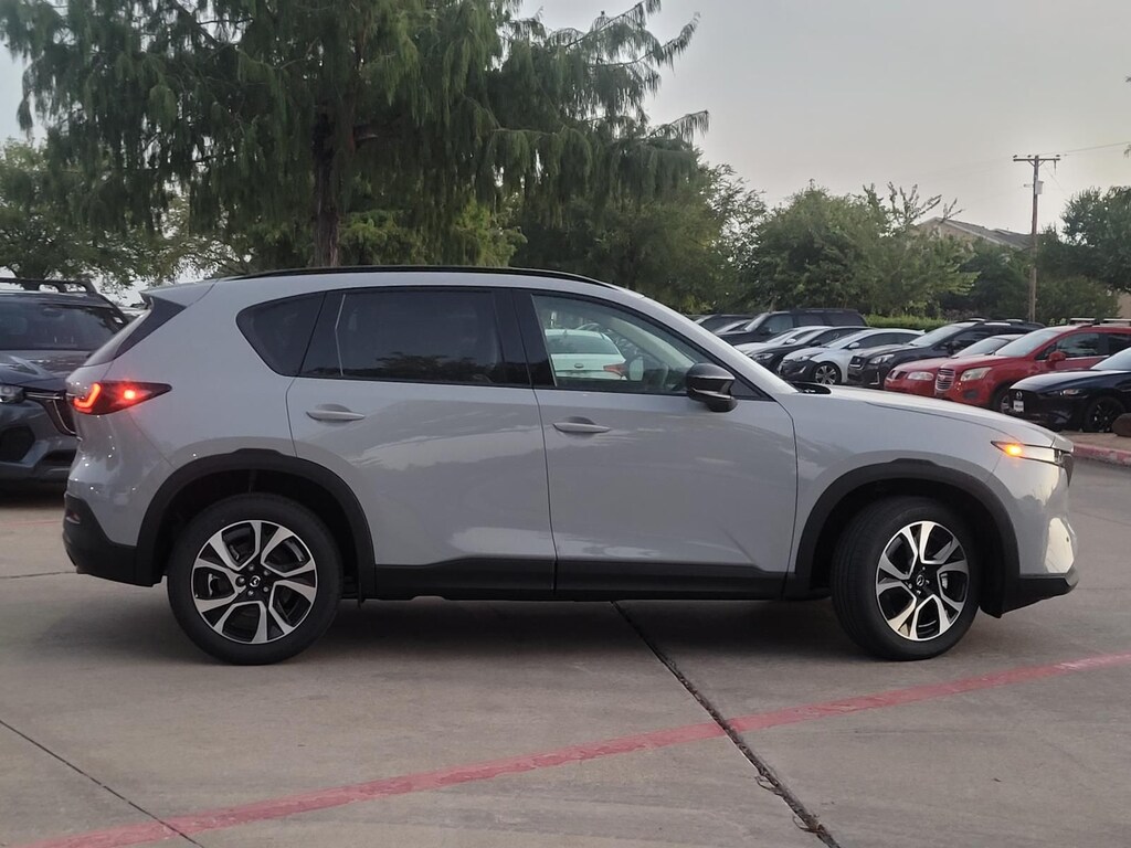 New 2026 Mazda CX-5 2.5 S Preferred SUV