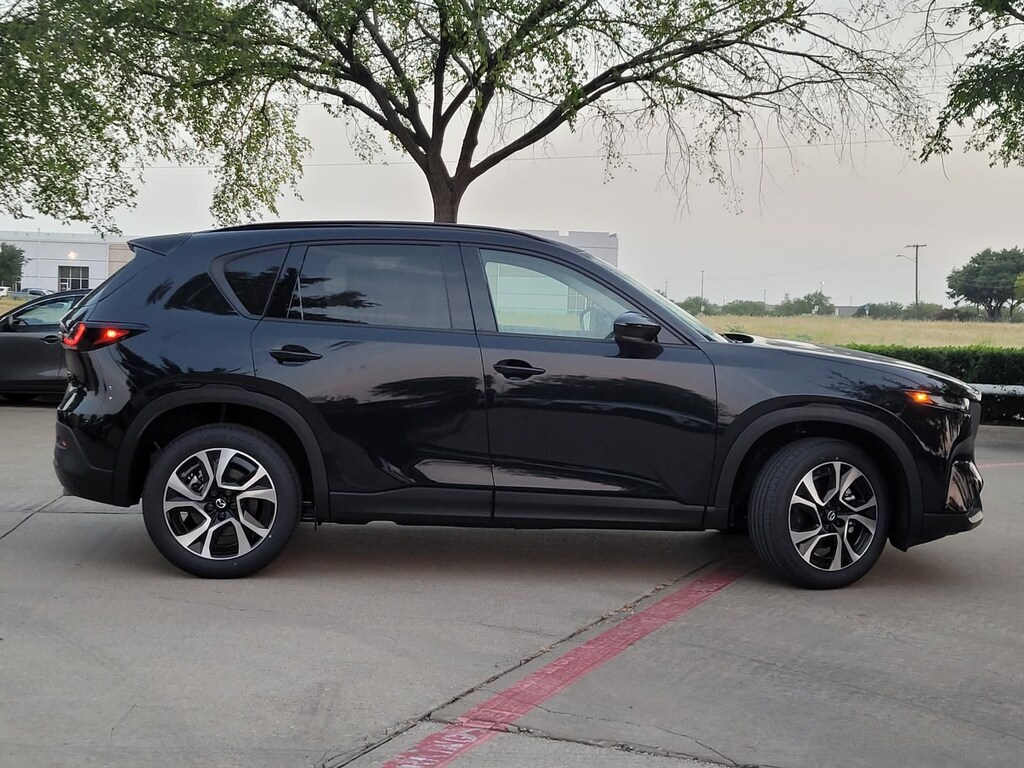 New 2026 Mazda CX-5 2.5 S Preferred SUV