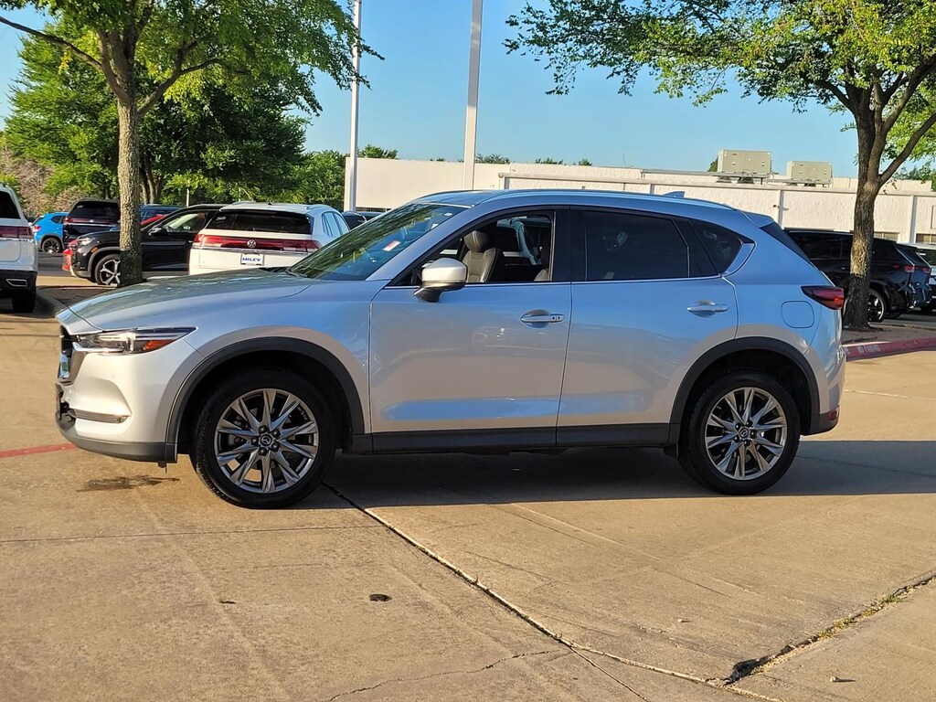 Used 2019 Mazda Mazda CX-5 Signature SUV