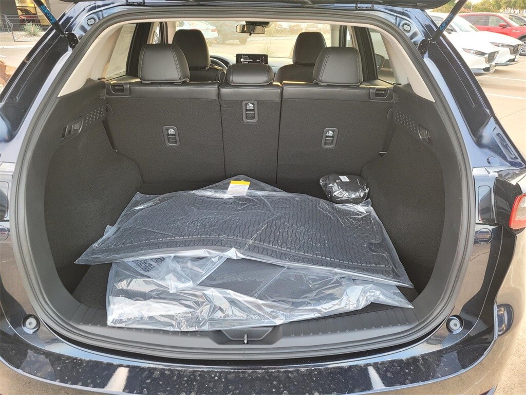 2025 Mazda CX-5 2.5 Select photo 2