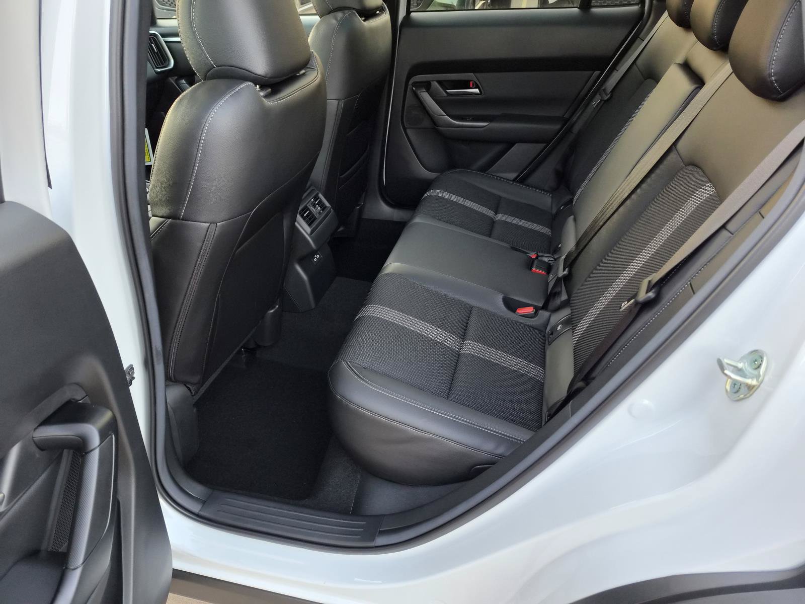 New 2026 Mazda CX-50 2.5 S Preferred SUV