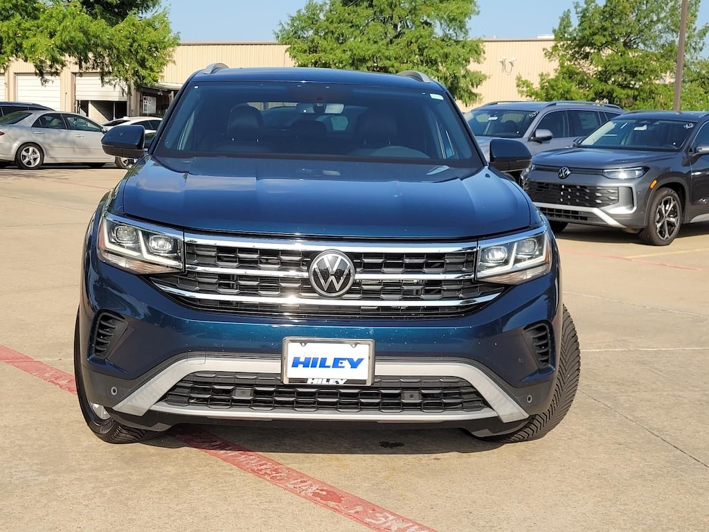 Used 2022 Volkswagen Atlas Cross Sport 3.6L V6 SE w/Technology SUV