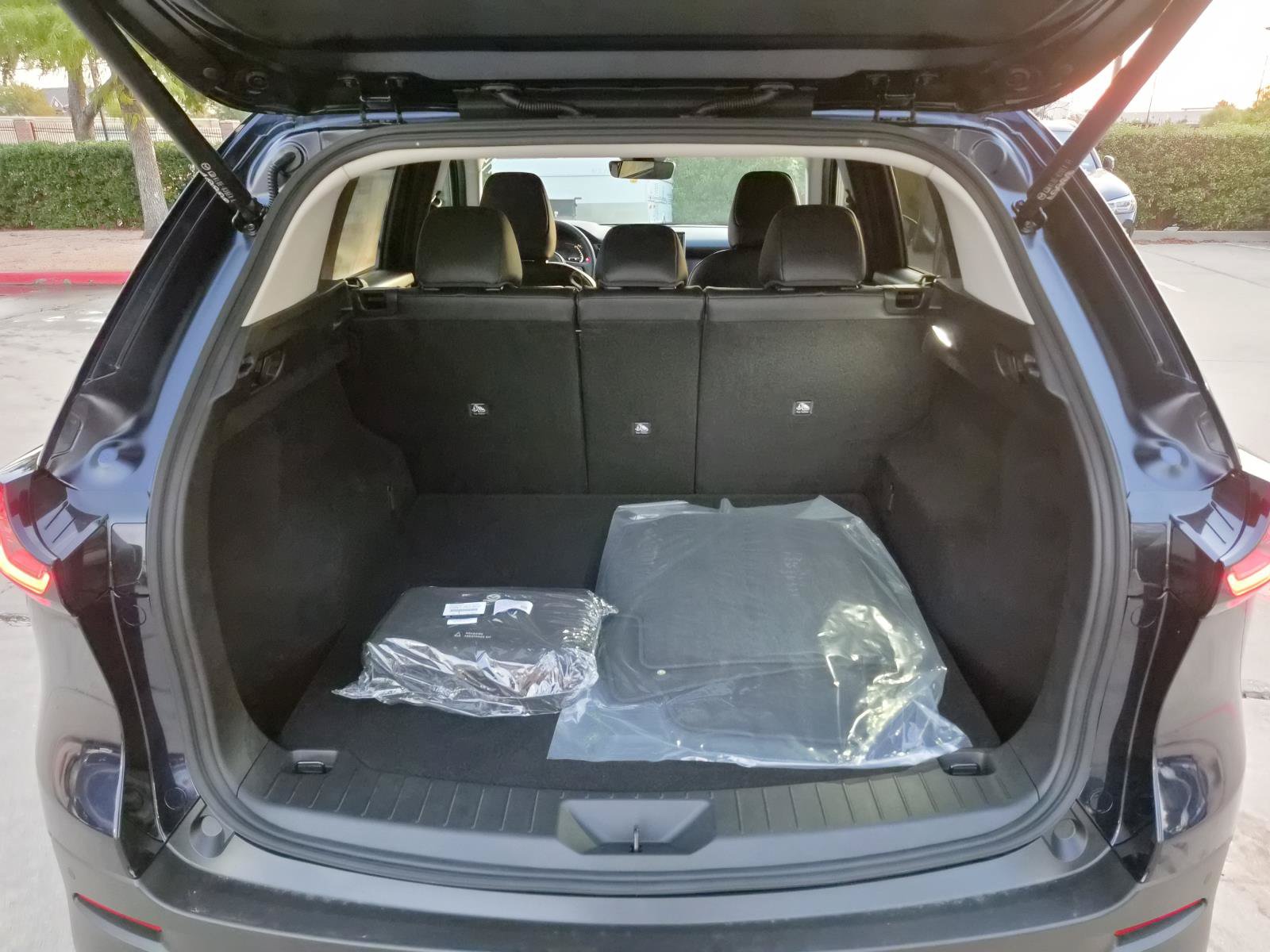 New 2026 Mazda CX-5 2.5 S Preferred SUV