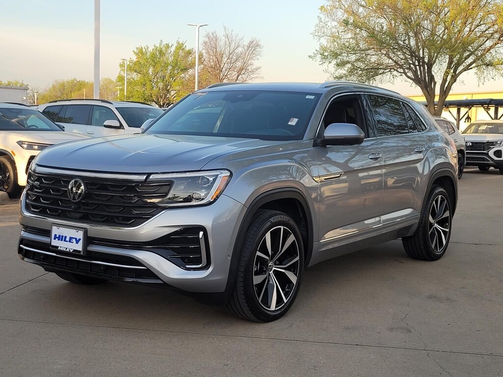 Used 2024 Volkswagen Atlas Cross Sport 2.0T SEL Premium R-Line SUV