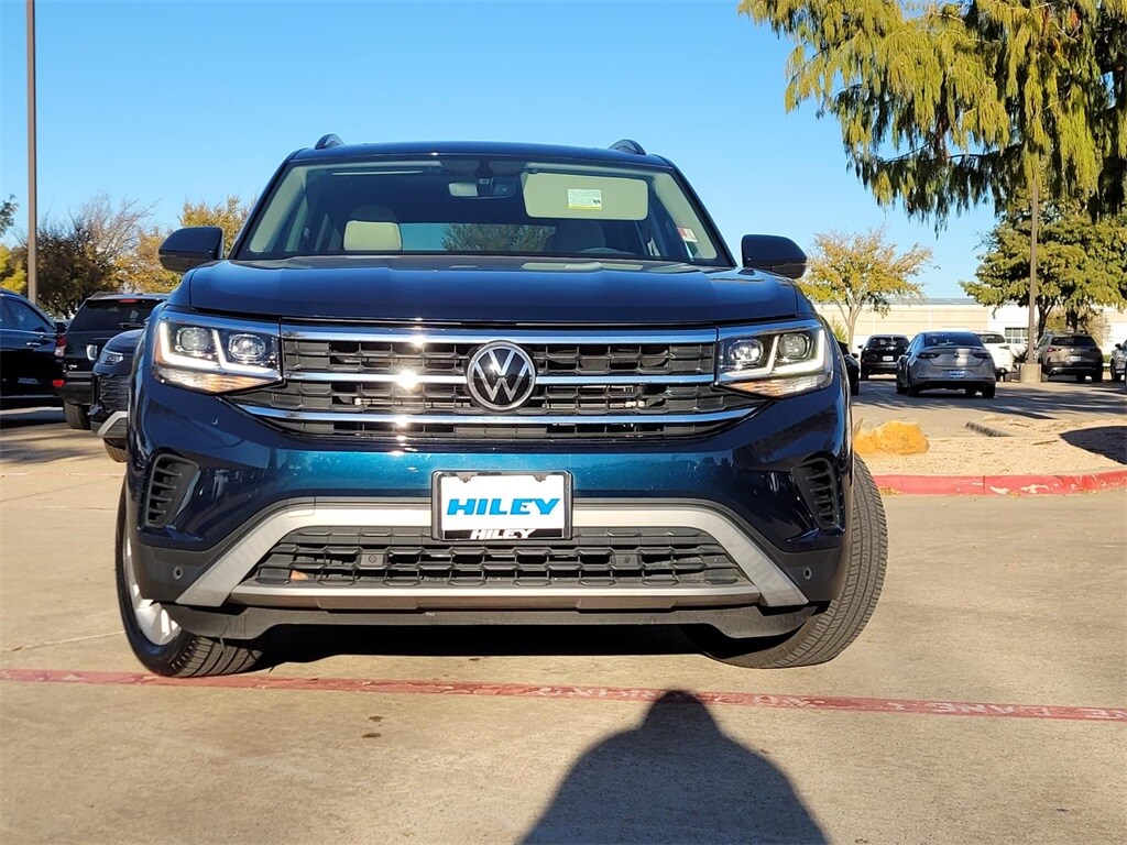 2023 Volkswagen Atlas SE Technology photo 2