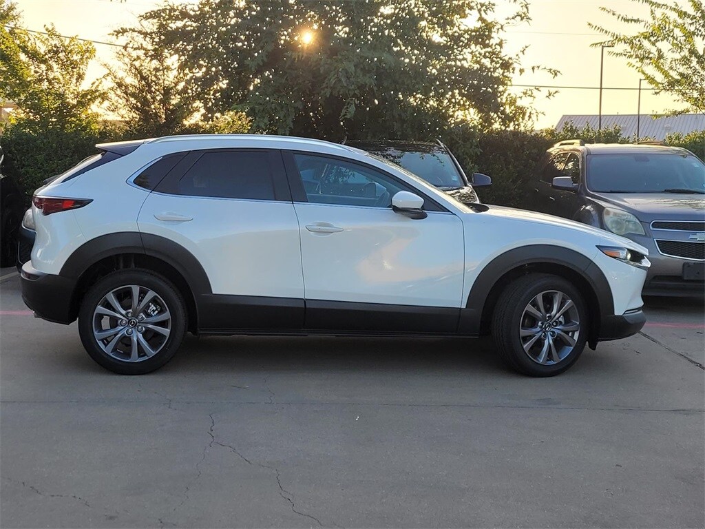 2025 Mazda CX-30 Sport 2.5 S Preferred photo 2