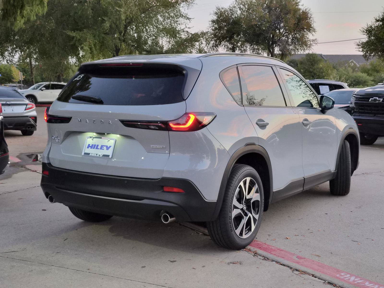 New 2026 Mazda CX-5 2.5 S Preferred SUV