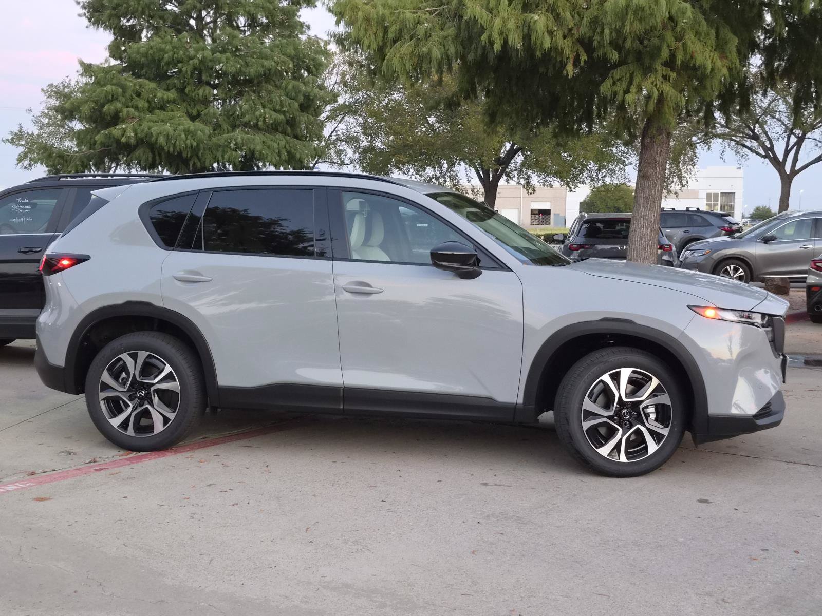 New 2026 Mazda CX-5 2.5 S Preferred SUV