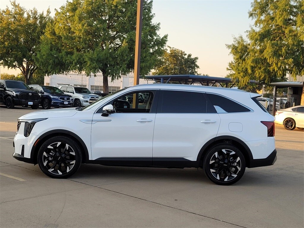 2024 Kia Sorento SX photo 4