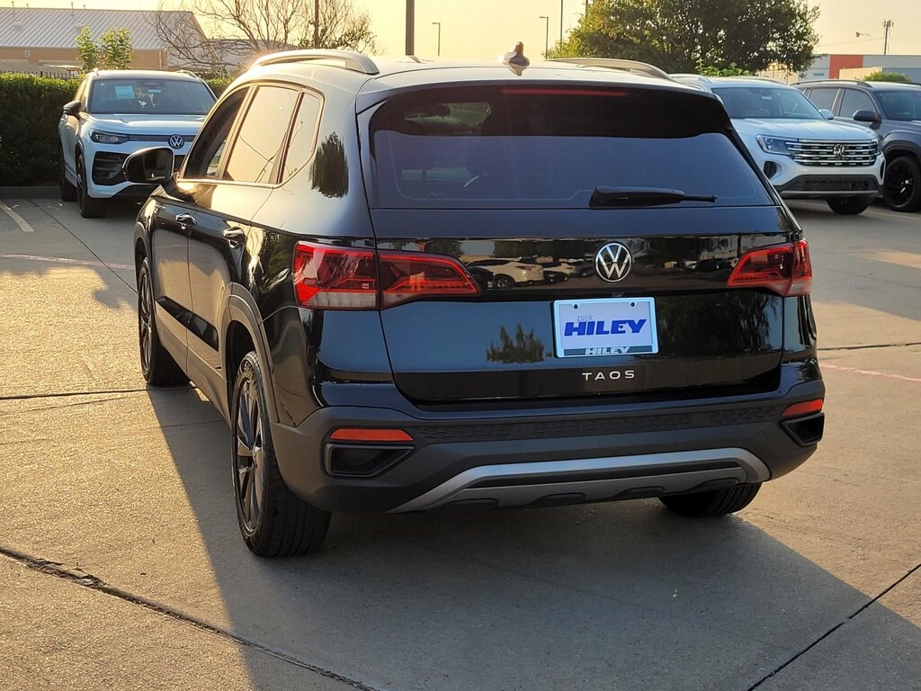 Used 2022 Volkswagen Taos 1.5T S SUV