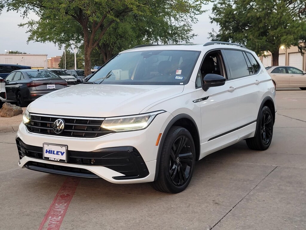 Certified 2024 Volkswagen Tiguan 2.0T SE R-Line Black SUV