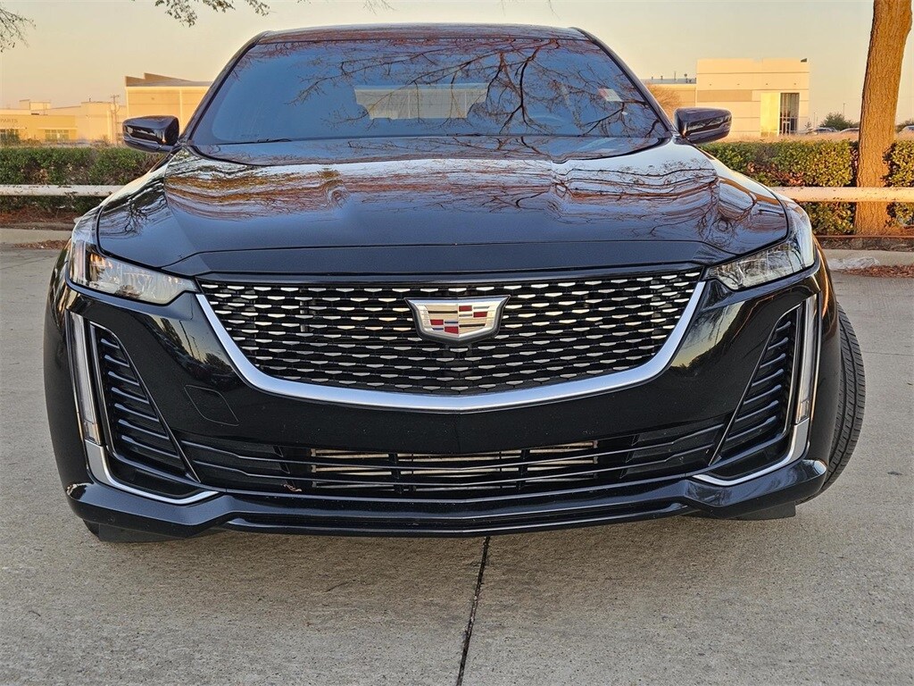 2024 Cadillac CT5 Luxury photo 2