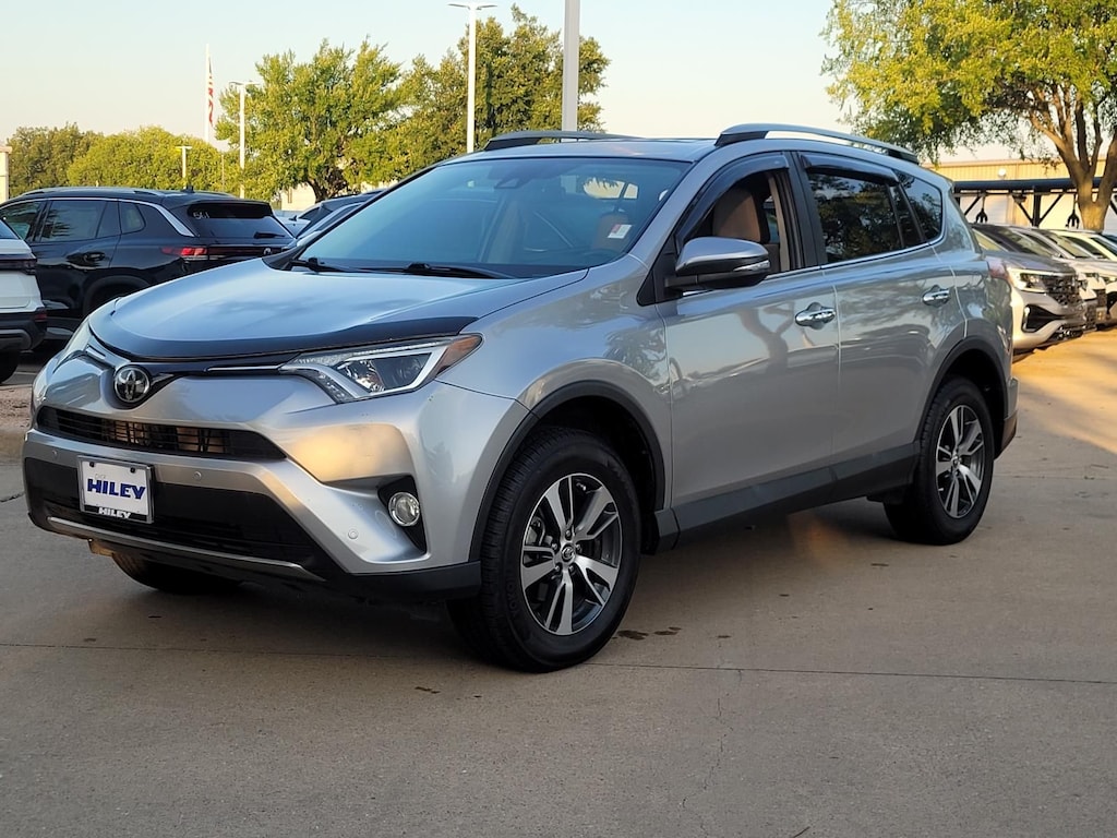 Used 2017 Toyota RAV4 XLE SUV