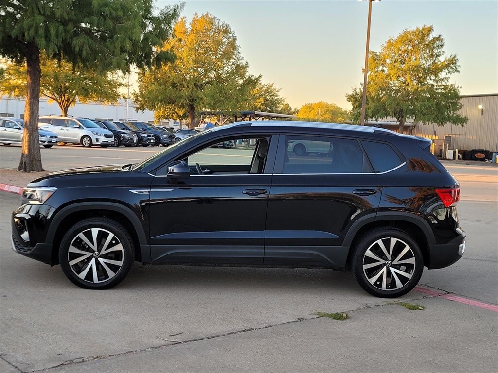 Certified 2024 Volkswagen Taos 1.5T SE SUV
