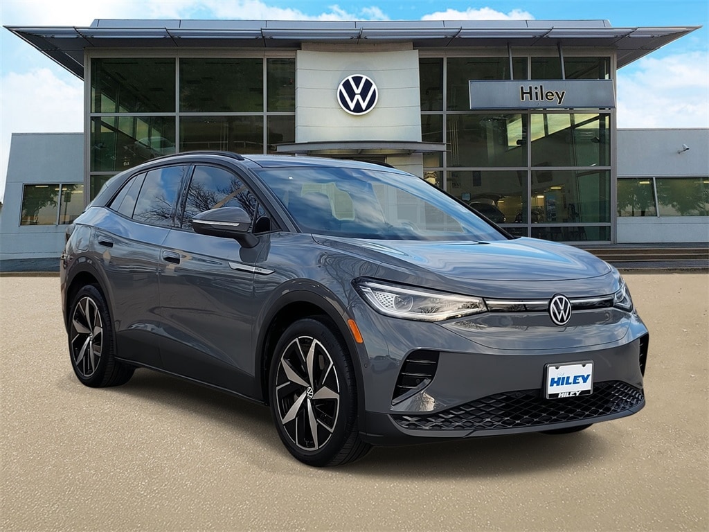 2023 Volkswagen ID.4 Base's photo