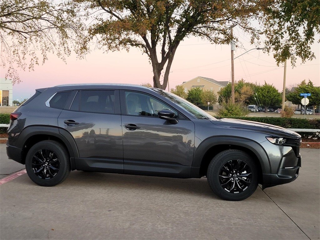 2025 Mazda CX-50 2.5 S Preferred photo 2
