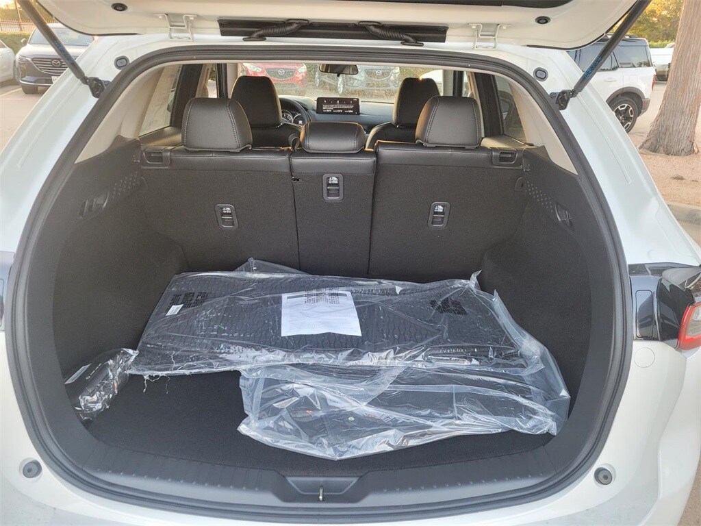 2025 Mazda CX-5 2.5 Select photo 3