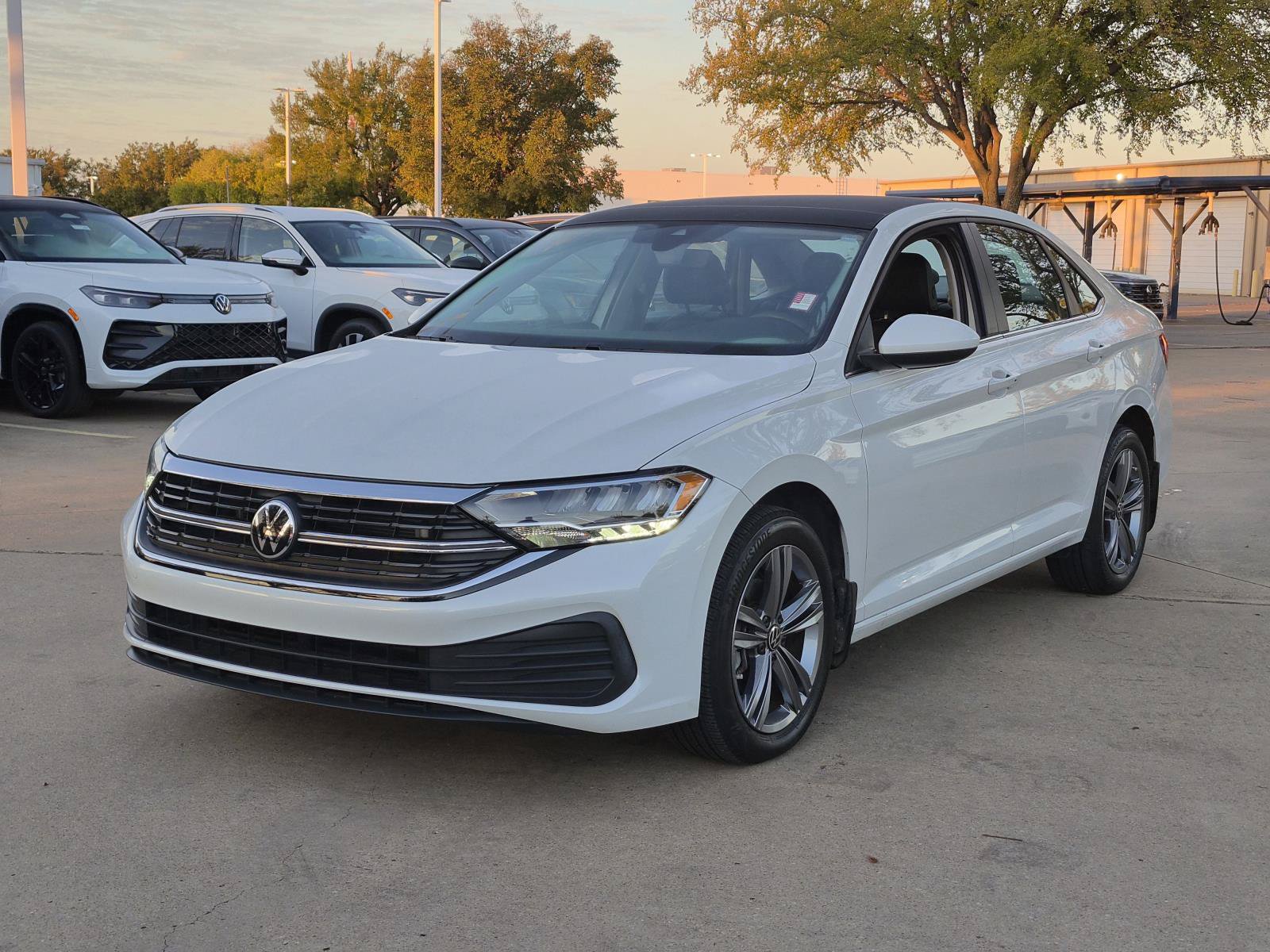 Used 2023 Volkswagen Jetta 1.5T SE Sedan