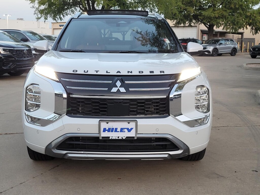 Used 2025 Mitsubishi Outlander SEL SUV