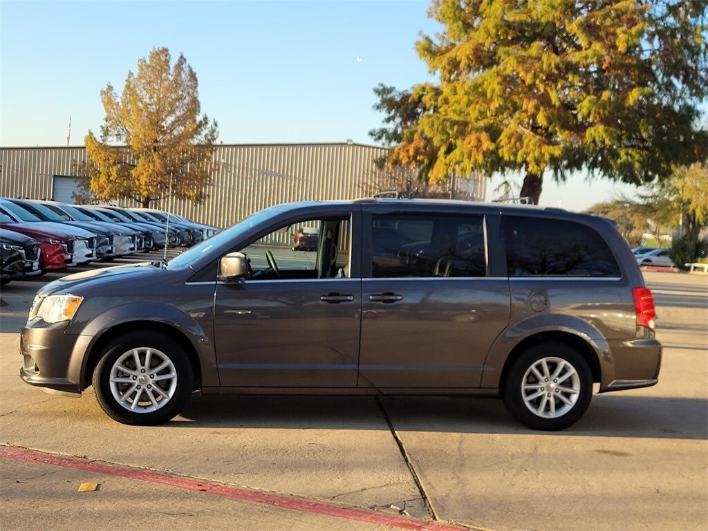 2018 Dodge Grand Caravan SXT photo 3