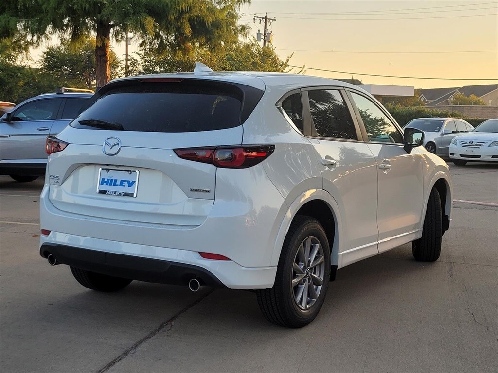 2025 Mazda CX-5 2.5 S Preferred photo 2
